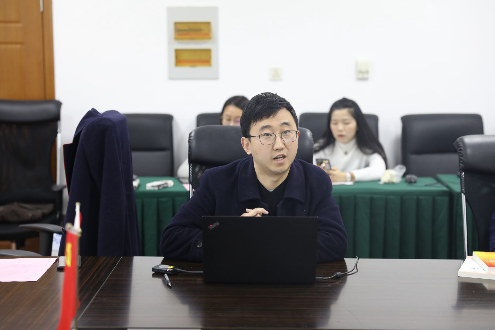 bat365中文官网入口党委召开支部书记述职交流会