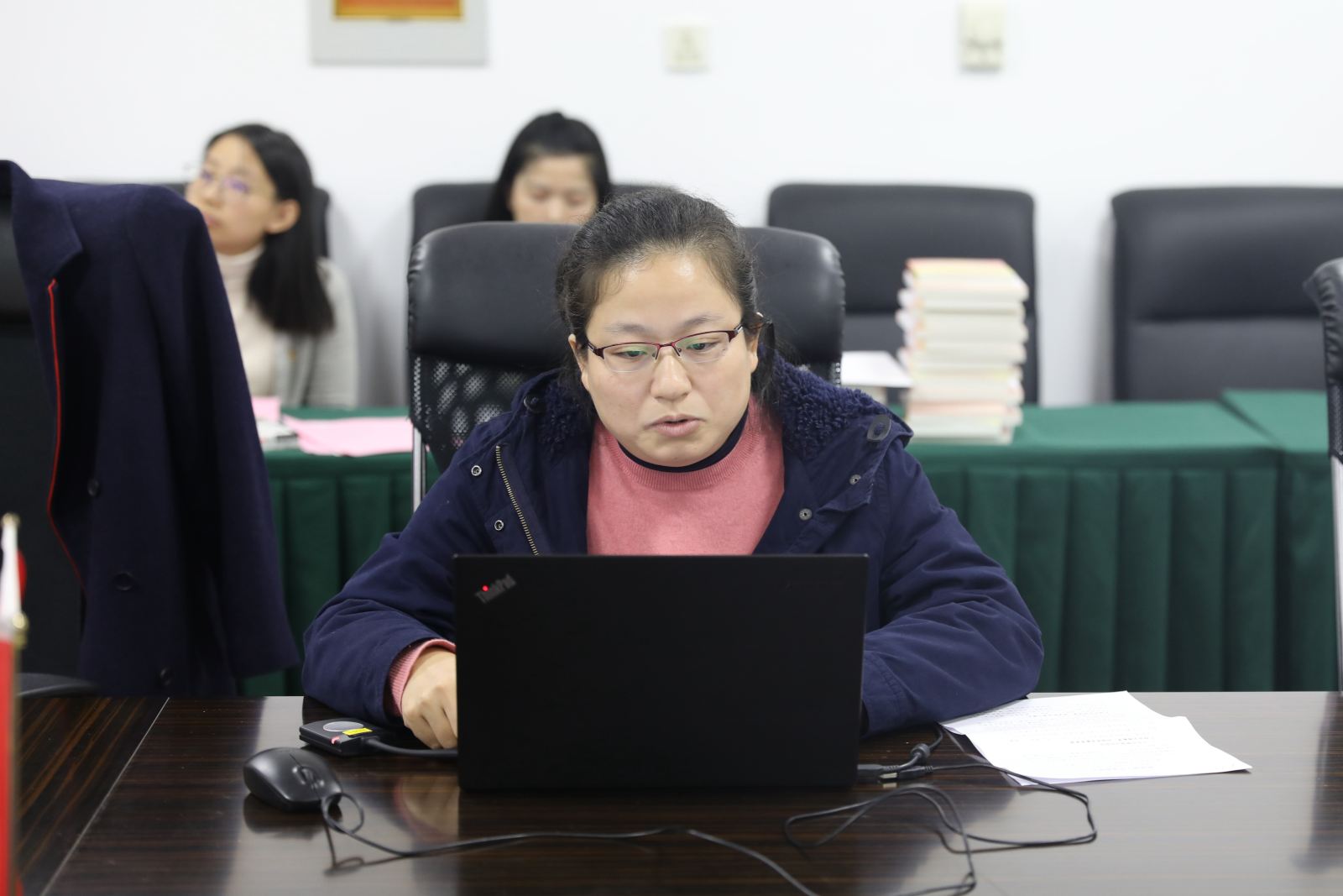 bat365中文官网入口党委召开支部书记述职交流会