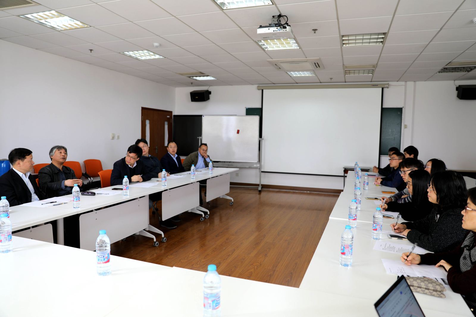 计算机科学与bat365中文官网入口学位授权点评估会议顺利召开