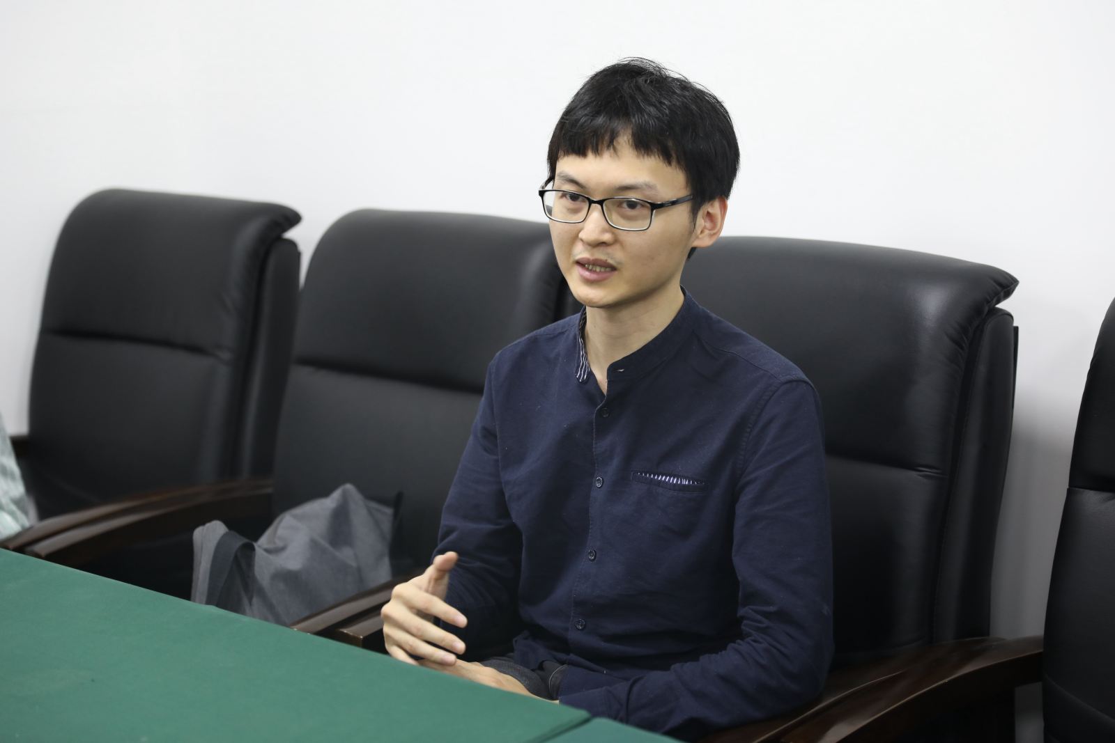 推动党建创新项目，提高党务工作水平——计算机科学与bat365中文官网入口党委召开党支部书记工作例会