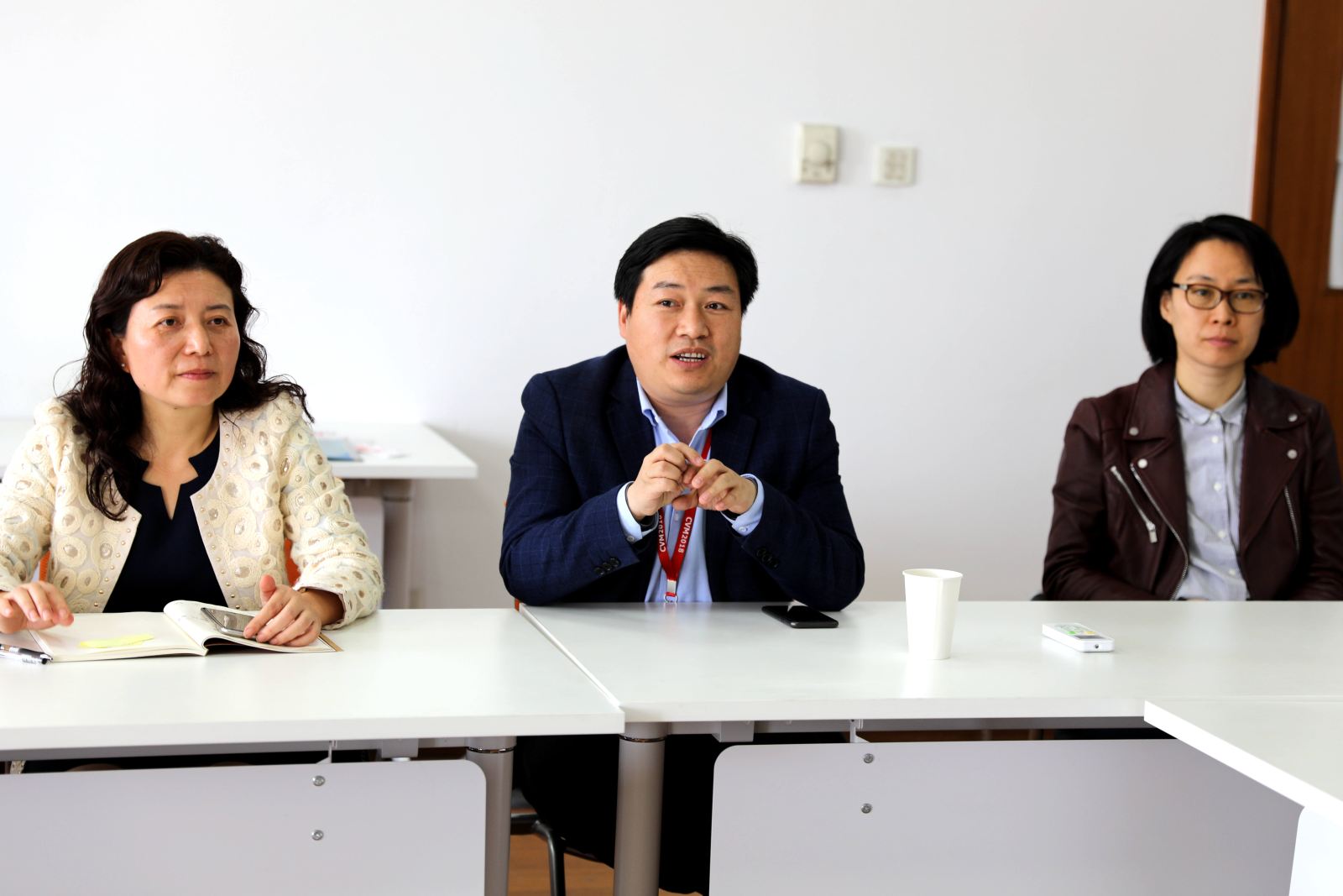 计算机科学与bat365中文官网入口举行青年教师座谈会