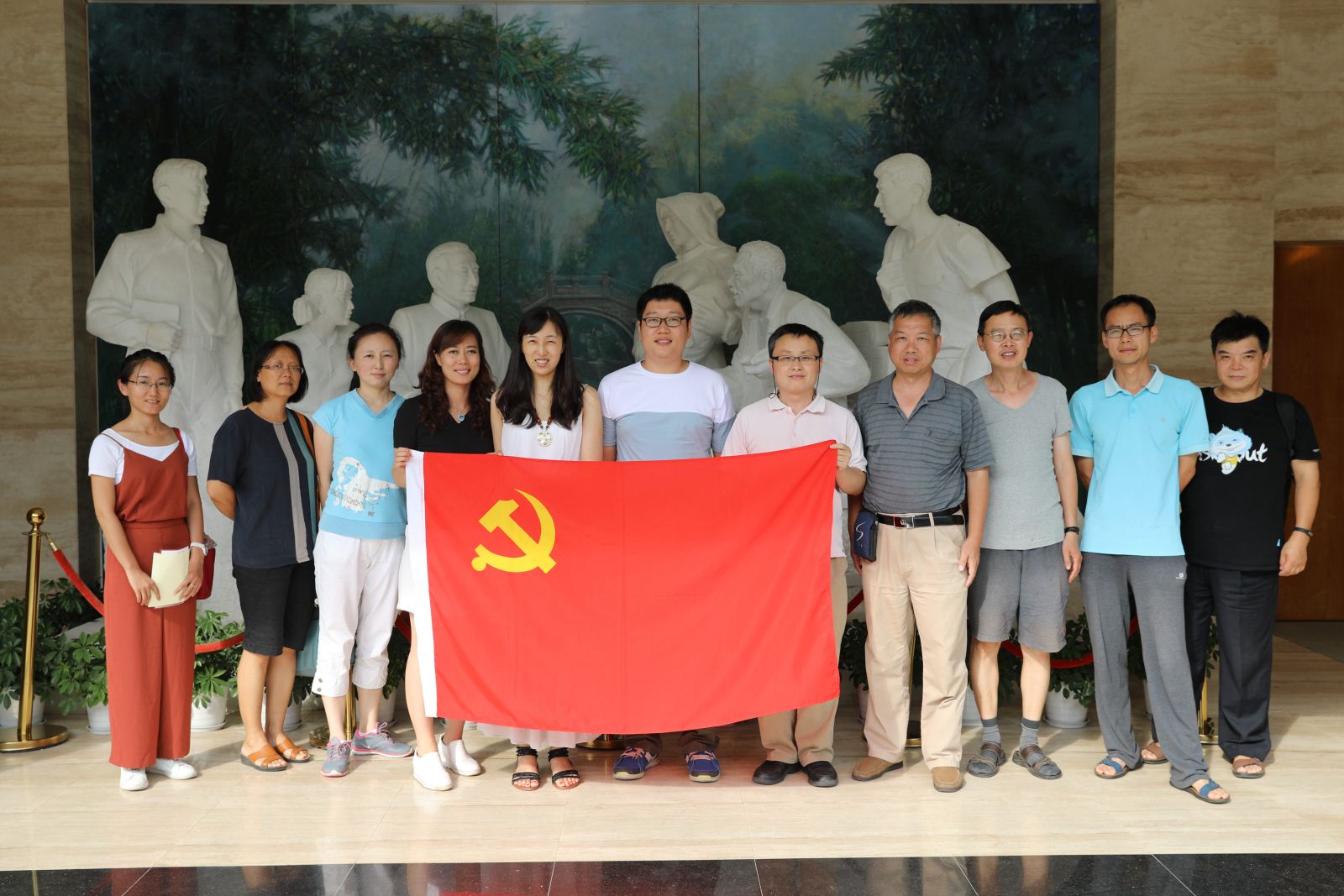 学习陈云五种精神，争做“两学一做”先锋 ——计算机科学与bat365中文官网入口师生党员赴陈云纪念馆参观学习